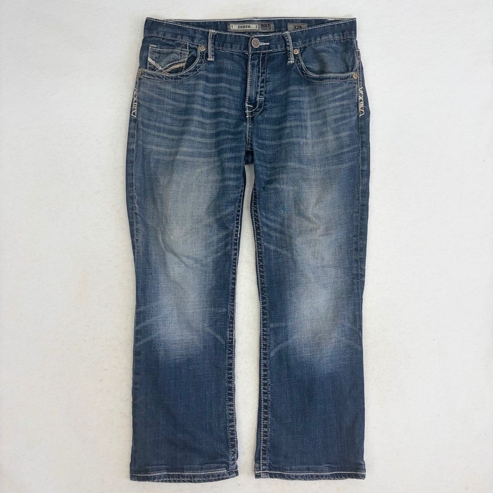BKE Derek Relaxed Bootcut Jeans Mens 32R Medium Wash Heavy Stitch Western